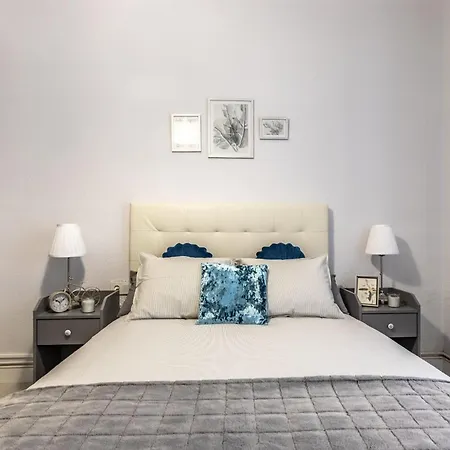 Casa Julia * Бильбао